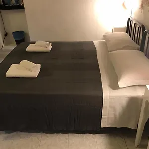 camere-carlo.hotelitalianriviera.com/